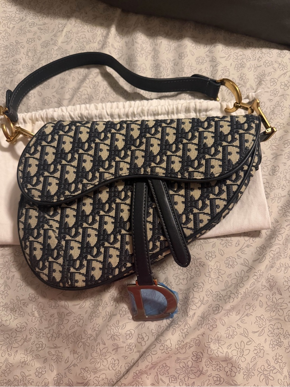 Inspired Saddle Shoulder Bag – Navy & Beige